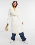 Vero Moda - Cremefarvet foret frakke med teddy-krave-Hvid
