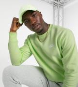 Nike Tall Club - Limegrøn sweatshirt med rund hals
