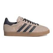 Gazelle Wonder Taupe/Night Indigo/Gum Sneakers