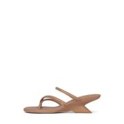 Strappy Sculpted Wedge Sandal i Nude