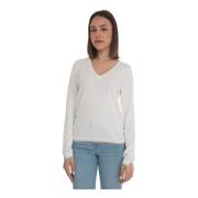 Glitrende V-hals pullover med lurex