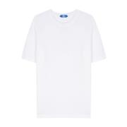 Moderne T-shirts med KISSM 01-stil