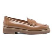 Brun Elegante Lukkede Loafers