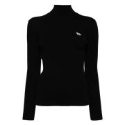 Ræv Patch Ribbet Turtleneck Sweater