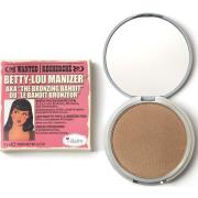 the Balm Betty-Lou Manizer All-in-one Bronzer, shimmer & eyeshado