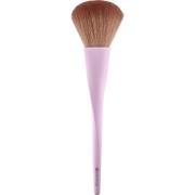 essence Powder Brush