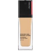 Shiseido Synchro Skin Radiant Lifting Foundation 230