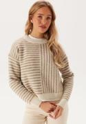 VERO MODA Vmuranus Ls Oneck Cropped Pull Birch Detail:w. Silver Mink  L