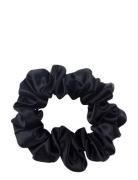 Silk Scrunchie Accessories Hair Accessories Scrunchies Black By Barb