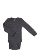 Body Ls, Dark Grey Drop Needle, Merino Wool Langærmet Body Grey Smallstuff