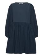 Caro Dresses & Skirts Dresses Casual Dresses Long-sleeved Casual Dresses Navy Molo