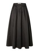 Slfaresia Hw Ankle Volume Skirt B Knælang Nederdel Black Selected Femme