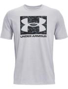Ua Abc Camo Boxed Logo Ss Sport T-Kortærmet Skjorte White Under Armour