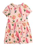 Parrots Aop Ss Dress Dresses & Skirts Dresses Casual Dresses Short-sleeved Casual Dresses Pink Mini Rodini