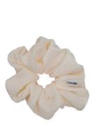 Ea Zig-Zag Scrunchie Accessories Hair Accessories Scrunchies Cream SUI AVA