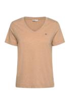 Reg Shield Ss V-Neck T-Shirt Tops T-shirts & Tops Short-sleeved Beige GANT