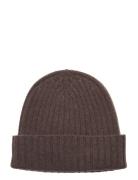 Knitted Cashmere Beanie Accessories Headwear Beanies Brown Oscar Jacobson