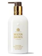 Mesmerising Oudh Accord & Gold Hand Lotion Beauty Women Skin Care Body Hand Care Hand Cream Nude Molton Brown