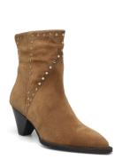 Kaia Studded Suede Boots Shoes Boots Ankle Boots Ankle Boots With Heel Beige Dante6