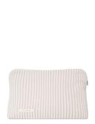 Celia Toiletry Bag Toilettaske Cream STUDIO FEDER