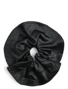 Pcnina Scrunchie D2D Accessories Hair Accessories Scrunchies Black Pieces