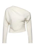 Asymmetrical Blouse With Pleat Detail Tops Blouses Long-sleeved Cream Mango