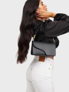 ATP ATELIER - Skuldertasker - Sort - Assisi Leather Shoulder Bag - Tasker - Shoulder Bags