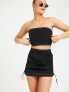 Pieces - Mininederdele - Black Contrast Stiching - Pccharlie Hw Short Skirt D2D Dmo Bc - Nederdele