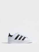 Adidas Originals - Lave sneakers - White/Black - Superstar Xlg - Sneakers