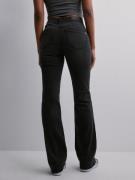 Only - High waisted jeans - Washed Black - Onlwauw Hw Flared BJ1097 Noos - Jeans