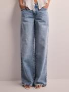 Pieces - Wide leg jeans - Light Blue Denim - Pcselma Lw Wide Jeans Lb Noos Bc - Jeans