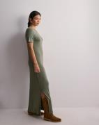 Pieces - Grøn - Pcsofia Ss T-Shirt Maxi Dress Noos