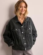 Calvin Klein Jeans - Grå - Boxy Denim Jacket