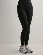 Aim'n - Sort - Ribbed Wool Leggings