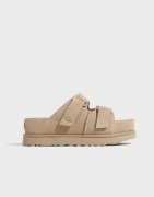 UGG - Beige - W Goldenstar Hi Slide