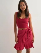 Pieces - Rød - Pcsastina Hw Skirt Wvn Bc