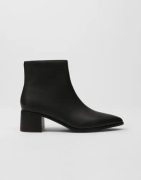 Nelly - Sort - Low Ankel Boot