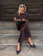 Nelly - Sort - Thin V-Shape Slingback